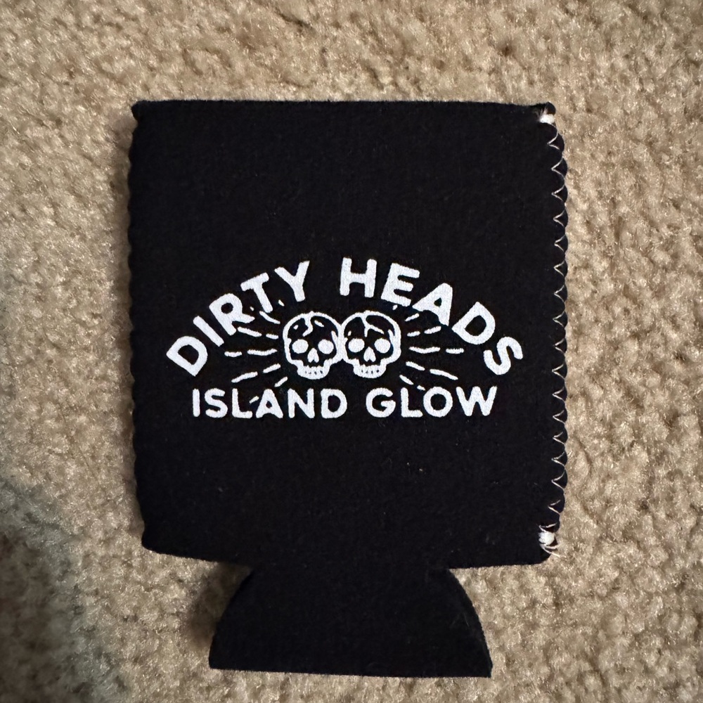 Dirty Heads reggae rock rap band beer drink koozie Island glow tour rare